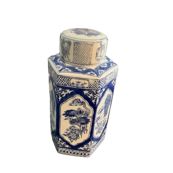 Vintage Other - Blue and White Chinoiserie Asian Lidded Canister Jar Birds